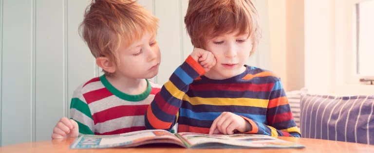Symultaniczno-sekwencyjna ćwiczenia czytania dzieci